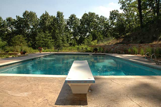 custom concrete pool and spa